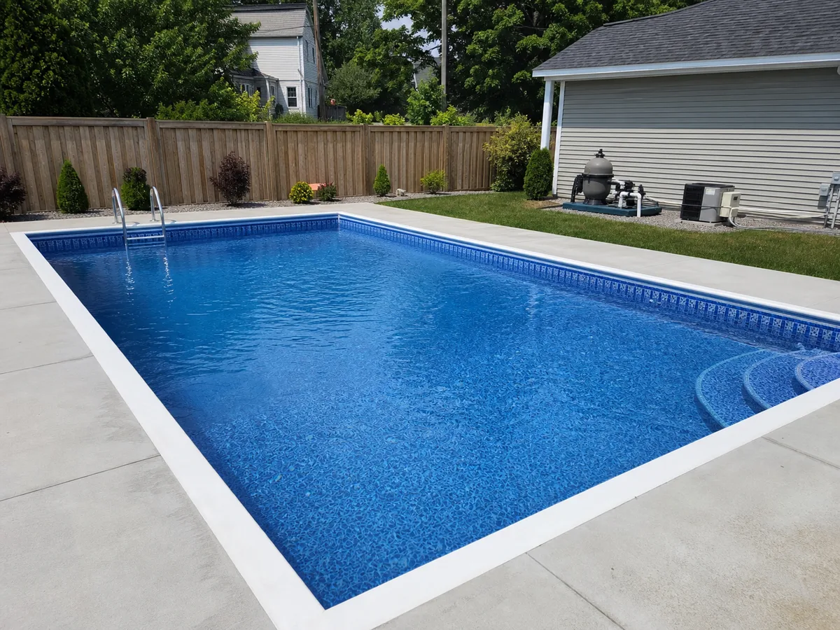 Vinyl liner pool backyard pool example